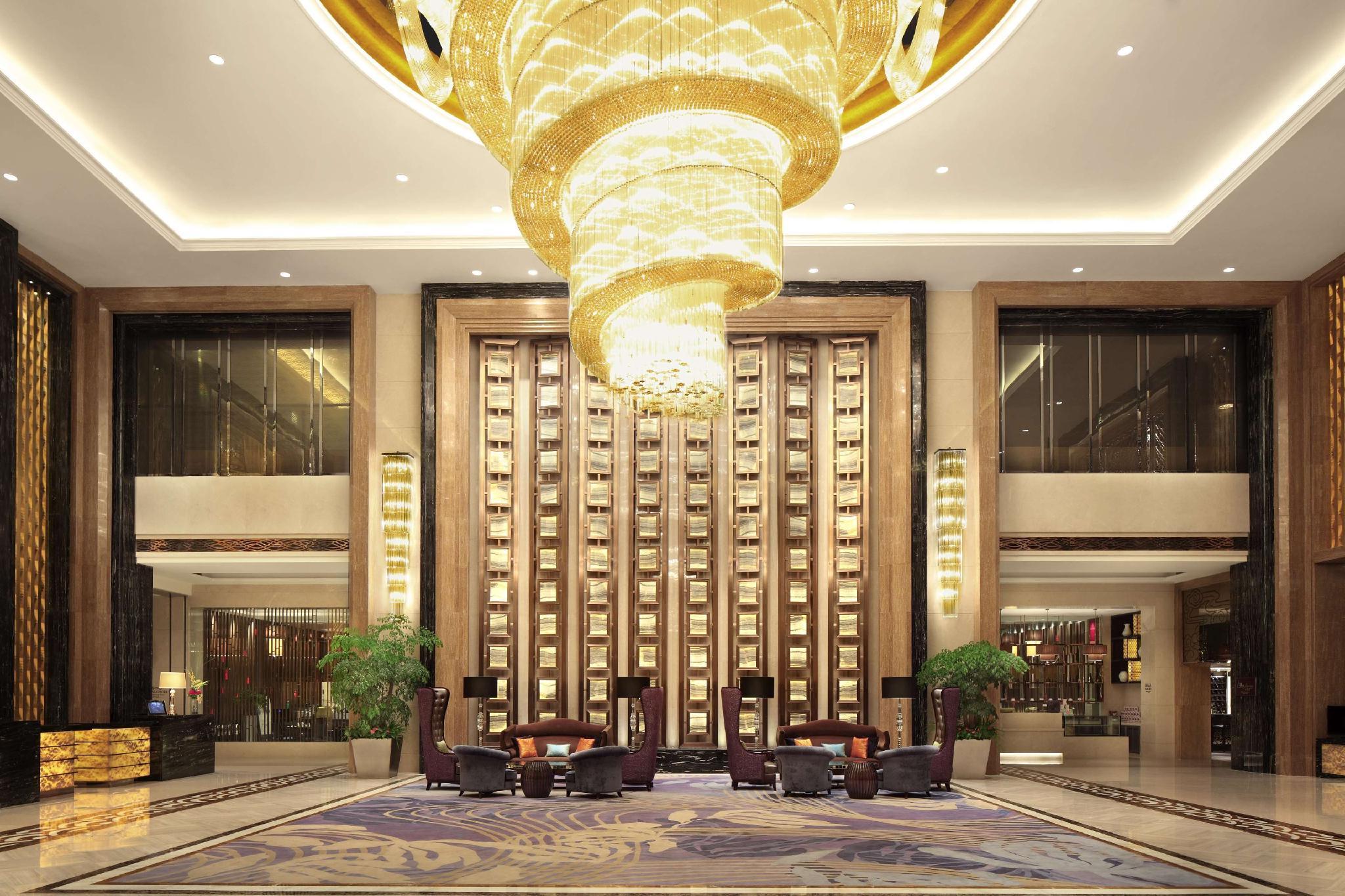 Отель Doubletree By Hilton Charlotte Uptown Экстерьер фото